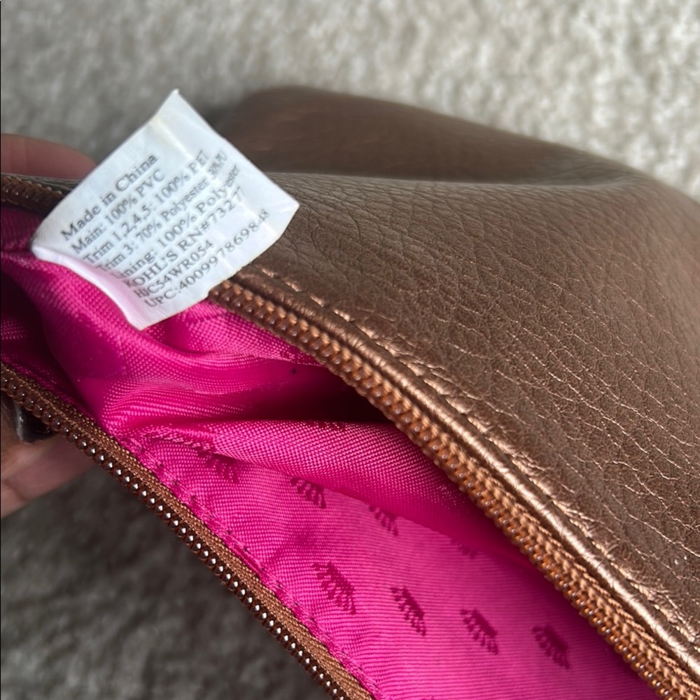 Juicy Couture party wristlet - Picture 9 of 11